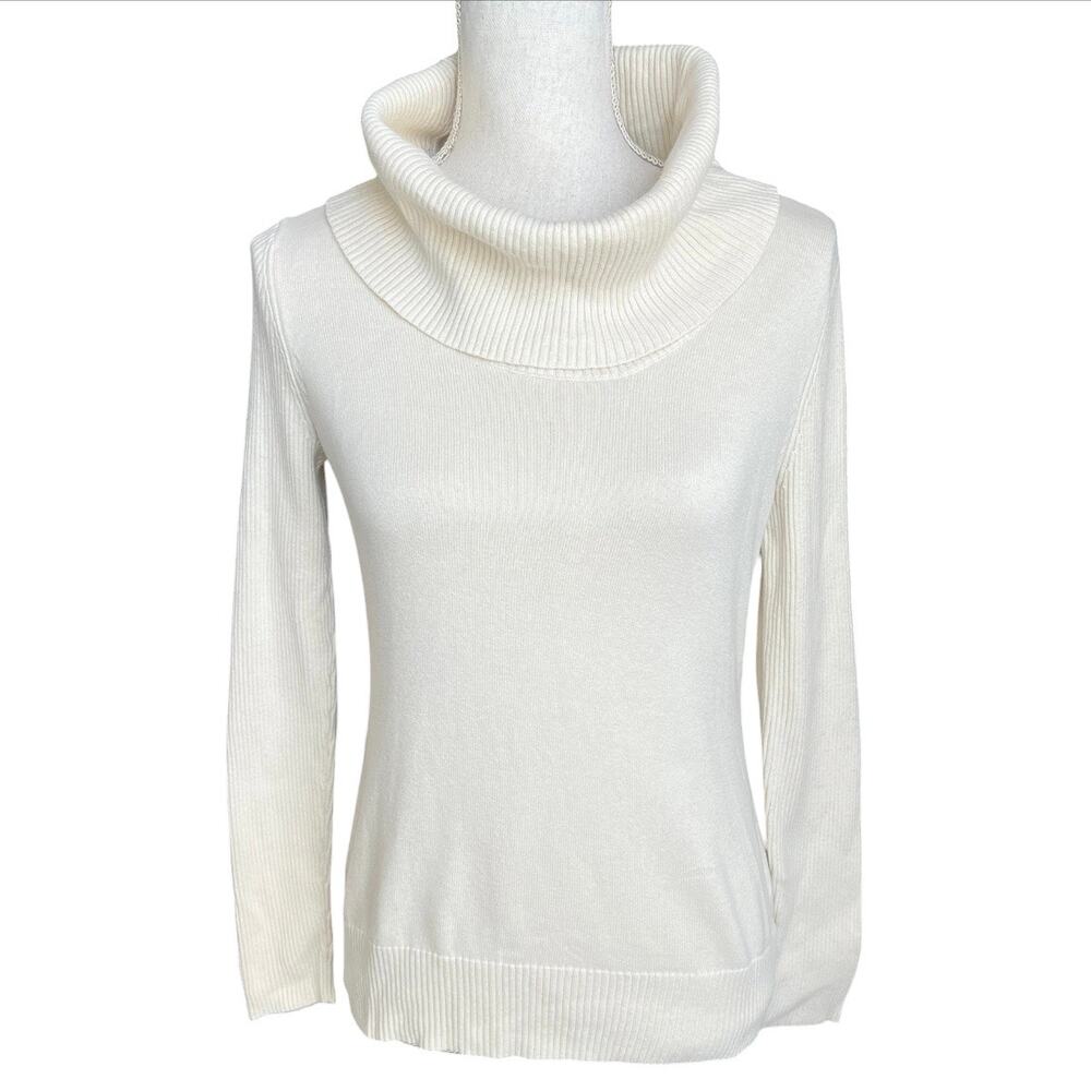 Lauren Ralph Lauren Cream Turtleneck Sweater old money preppy minimalist